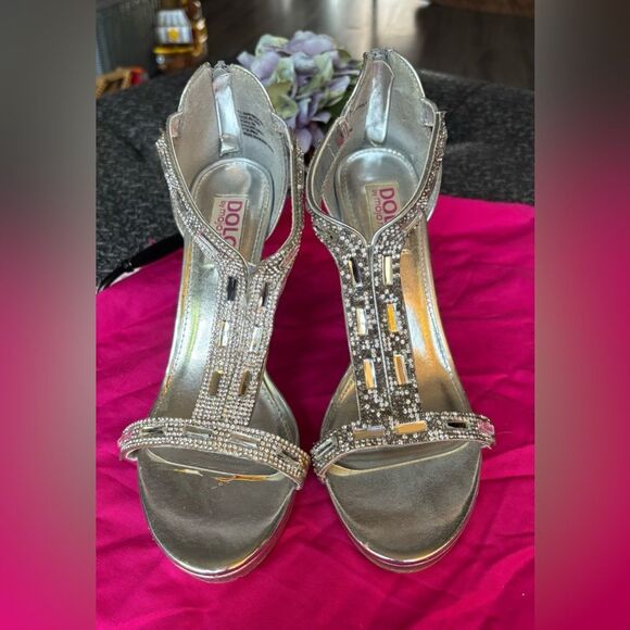 Trendy Dolce by Mojo Moxy Silver Rhinestone Heels
 EPC Size 9 Excellent Preloved - Picture 1 of 10